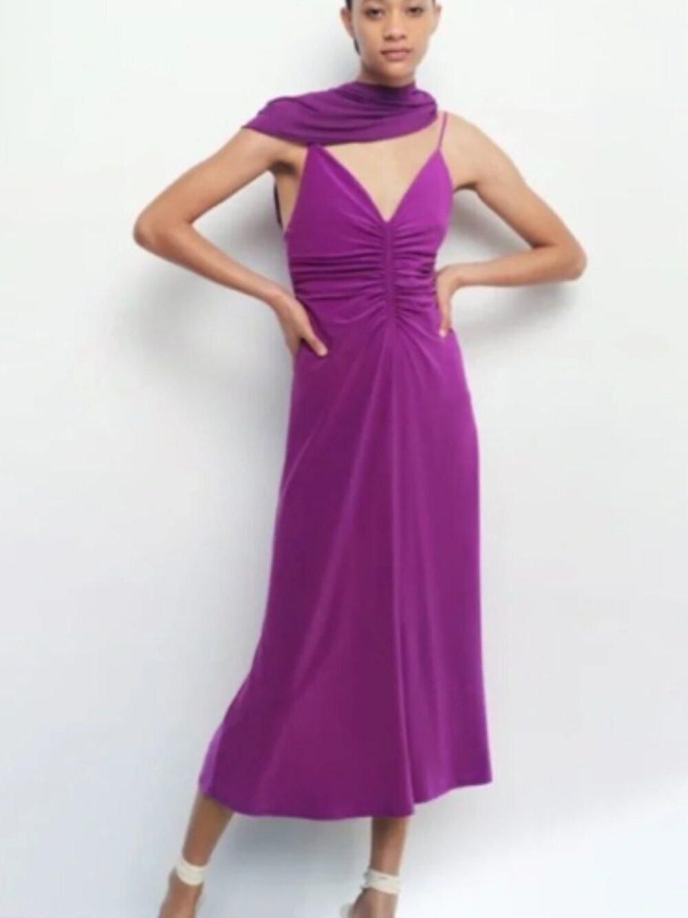 Zara Purple V-Neck Ruched Midi Dress Size Large